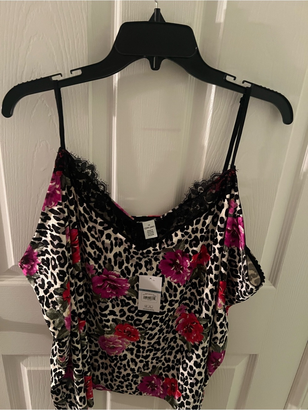 NWT sofia by sofia vergara Pajamas Black & Pink Floral Leopard Top & Shorts 3X - Picture 2 of 14